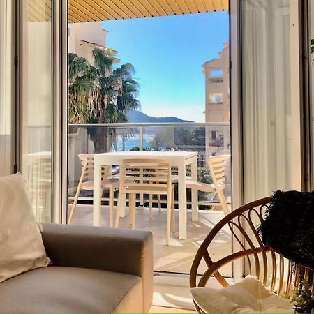 Exclusive Beachside 3 Bedroom Apartment With Pool In אלתיאה מראה חיצוני תמונה