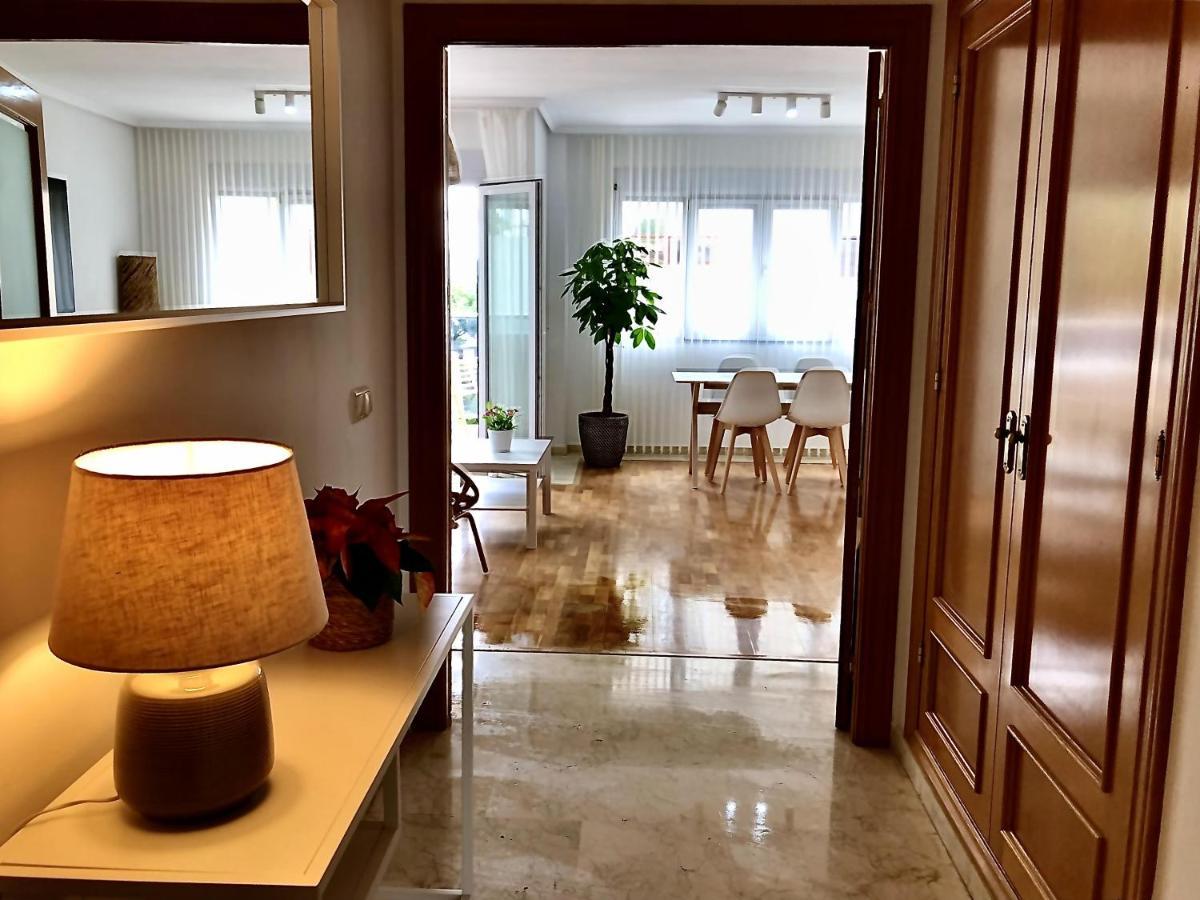 Exclusive Beachside 3 Bedroom Apartment With Pool In אלתיאה מראה חיצוני תמונה